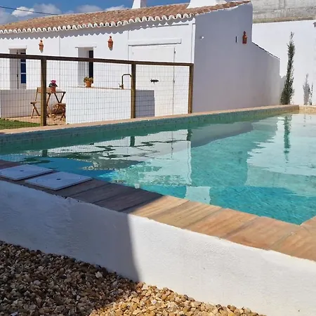 Milagres De Santa Rita * וילה נובה דה קסלה